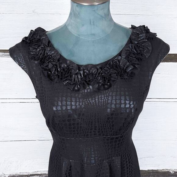 Elizabeth Howard Women's Black Sheath Sleevless Dress Size 6 - Picture 2 of 10